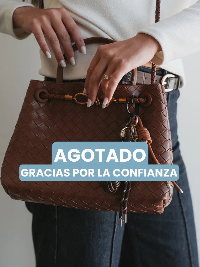 BOLSA CON CHARM DE LLAVE PARA NUEVAS OPORTUNIDADES